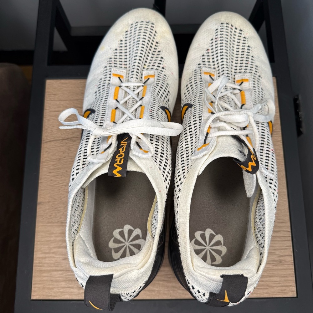 Nike White Black Yellow VaporMax Knit Sneakers - Picture 4 of 7